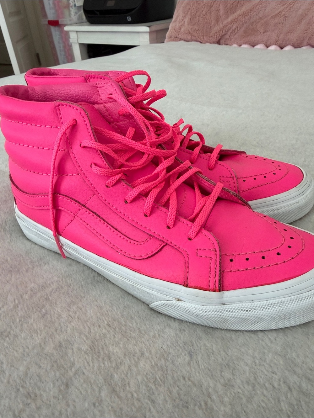 Vans Hot Pink High-Tops - Picture 4 of 6